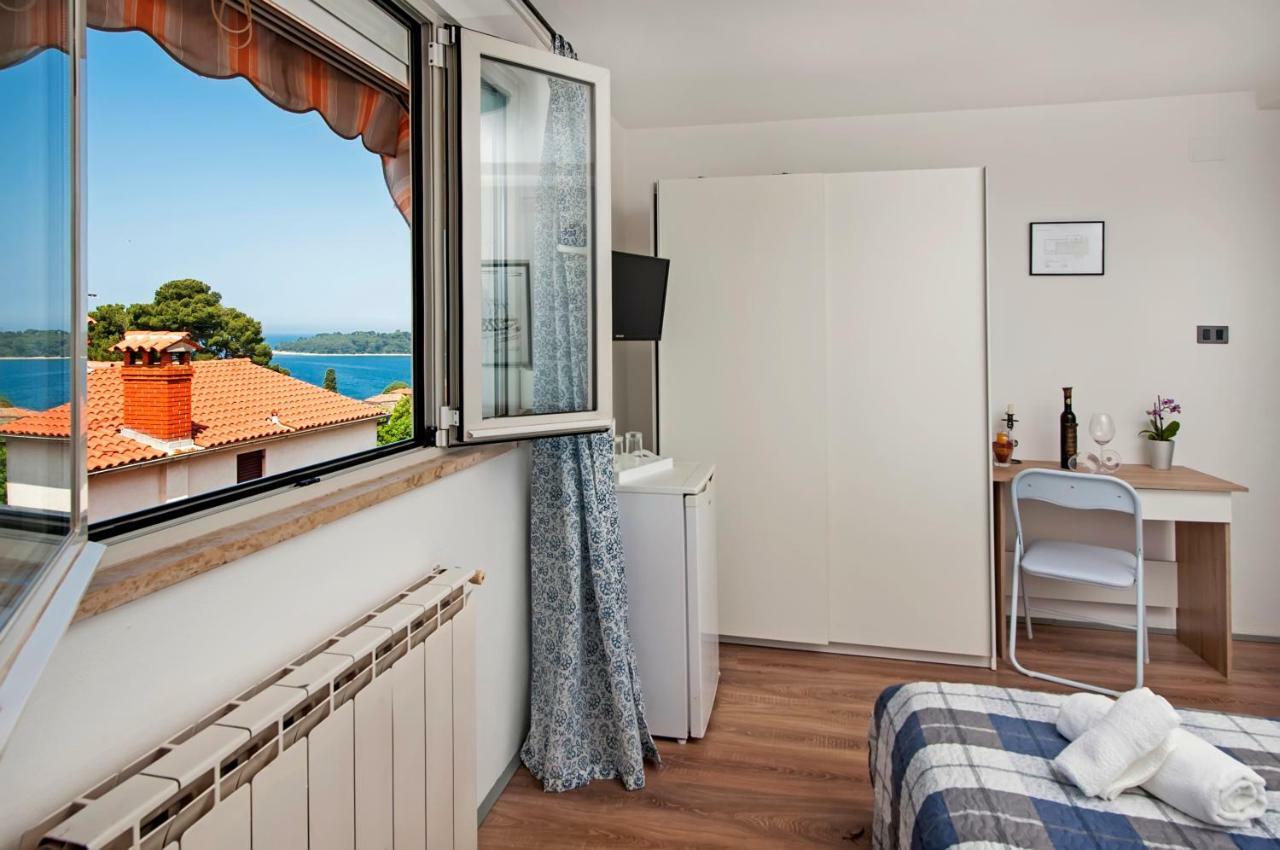 Rooms Mariana Rovinj Exteriör bild