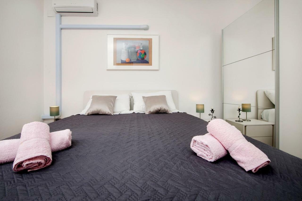 Rooms Mariana Rovinj Exteriör bild